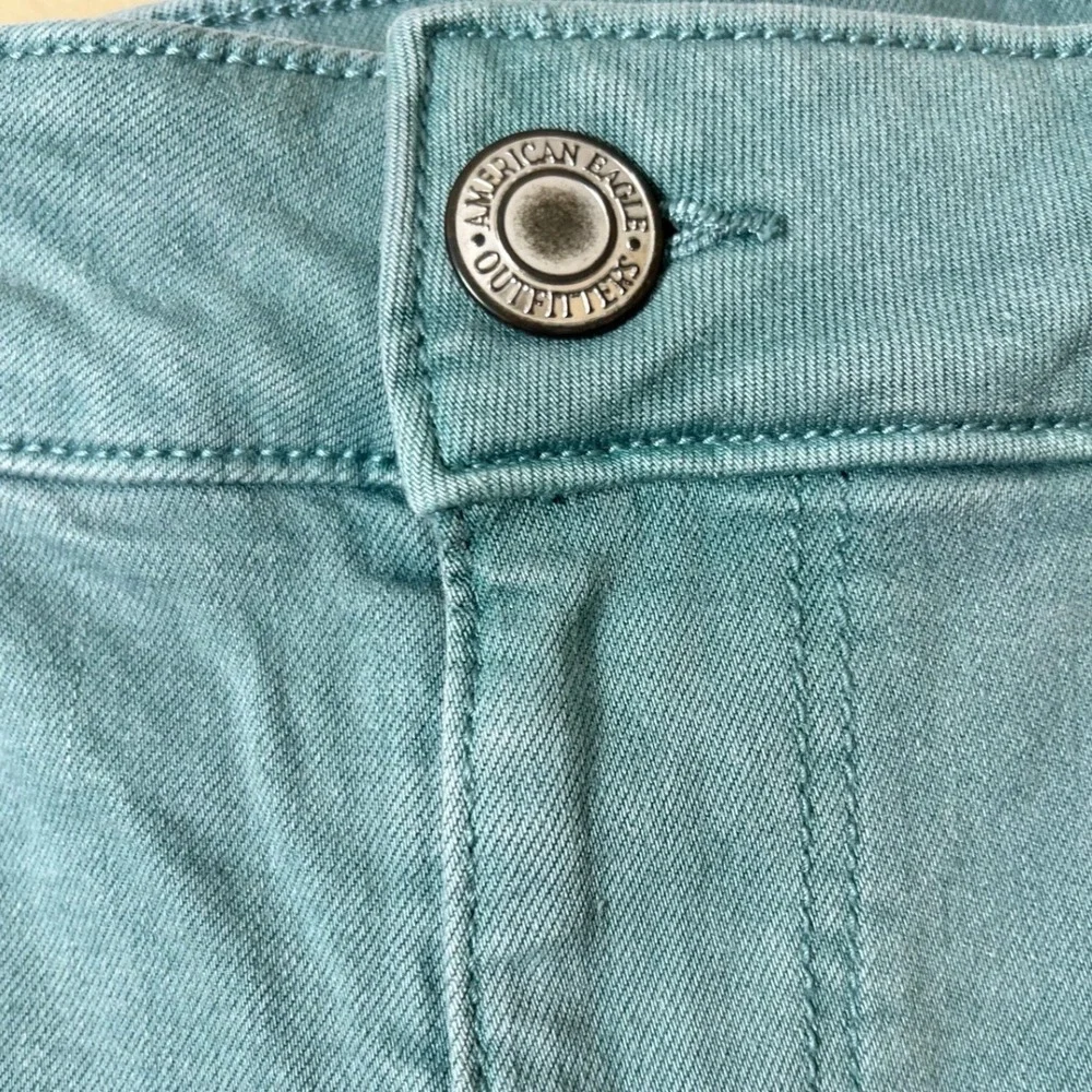 American Eagle Midi Shorts Womens 14 Teal Blue AEO Twill Super Stretch Chino - Picture 4 of 7